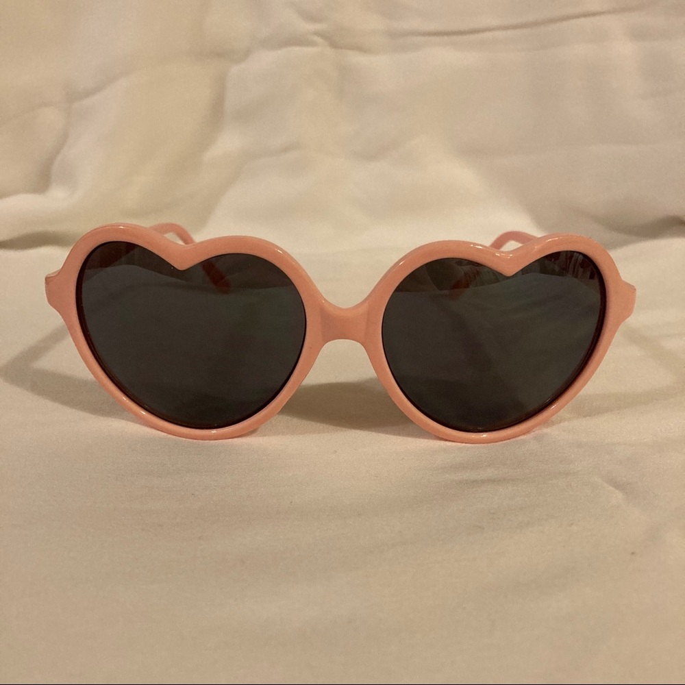 Baby Pink Heart Shaped Glasses